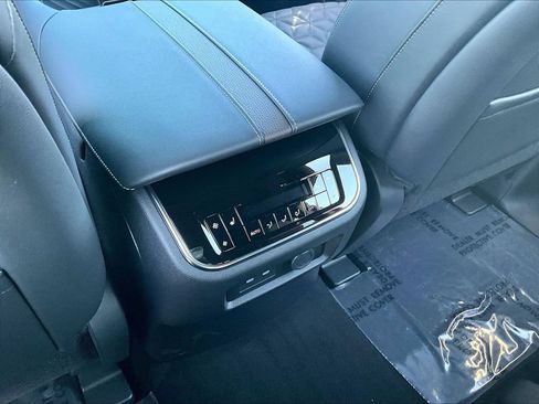 New 2026 Nissan Armada Platinum AWD/4WD image 20