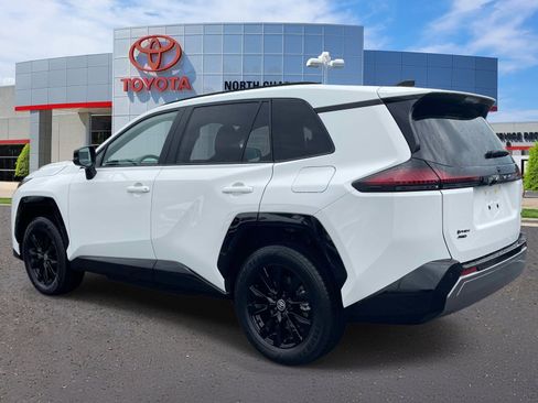 Used 2026 Toyota RAV4 SE AWD/4WD image 4