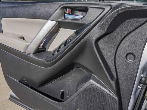 Used 2017 Subaru Forester 2.5i Limited image 22