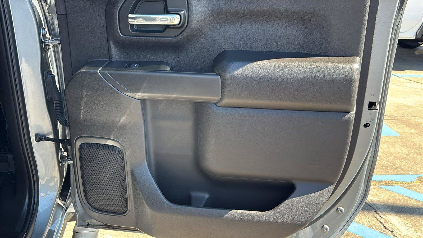 Certified 2024 Chevrolet Silverado 1500 Custom w/ Turbomax Blackout Package RWD image 21
