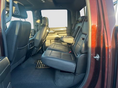 Used 2024 Chevrolet Silverado 3500 LTZ w/ LTZ Plus Package image 11