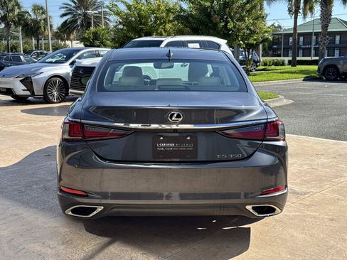 Certified 2025 Lexus ES 350 w/ Premium Package FWD image 12