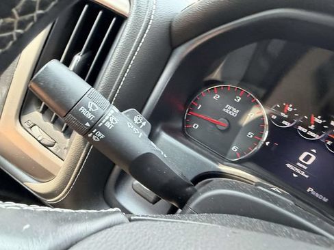 Used 2015 GMC Sierra 1500 Denali AWD/4WD image 26