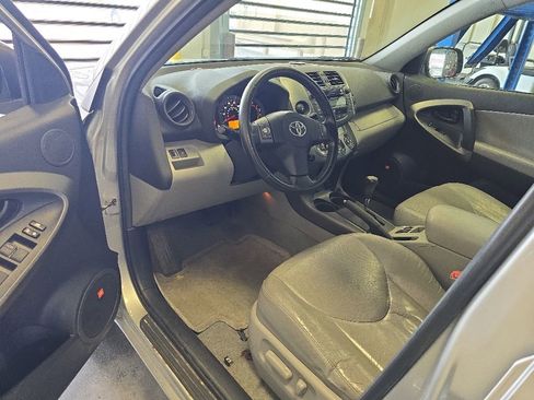 Used 2010 Toyota RAV4 Limited AWD/4WD image 2