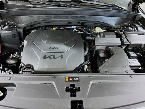 New 2025 Kia Telluride S image 33