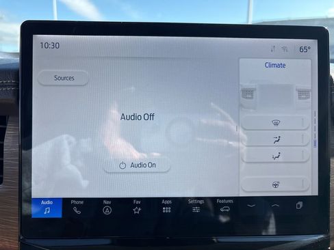 Used 2022 Ford Expedition Limited image 22