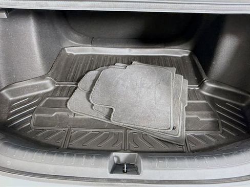 Used 2023 Honda Civic Sport image 23