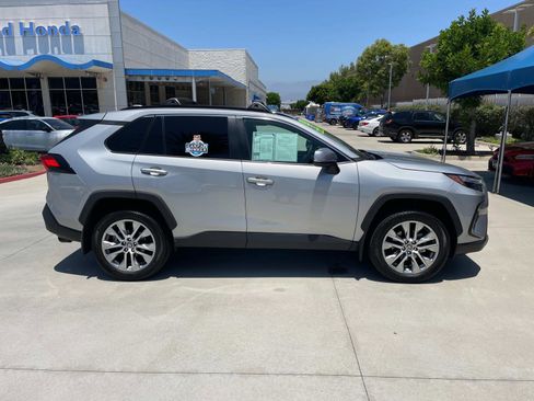 Used 2024 Toyota RAV4 XLE Premium image 26