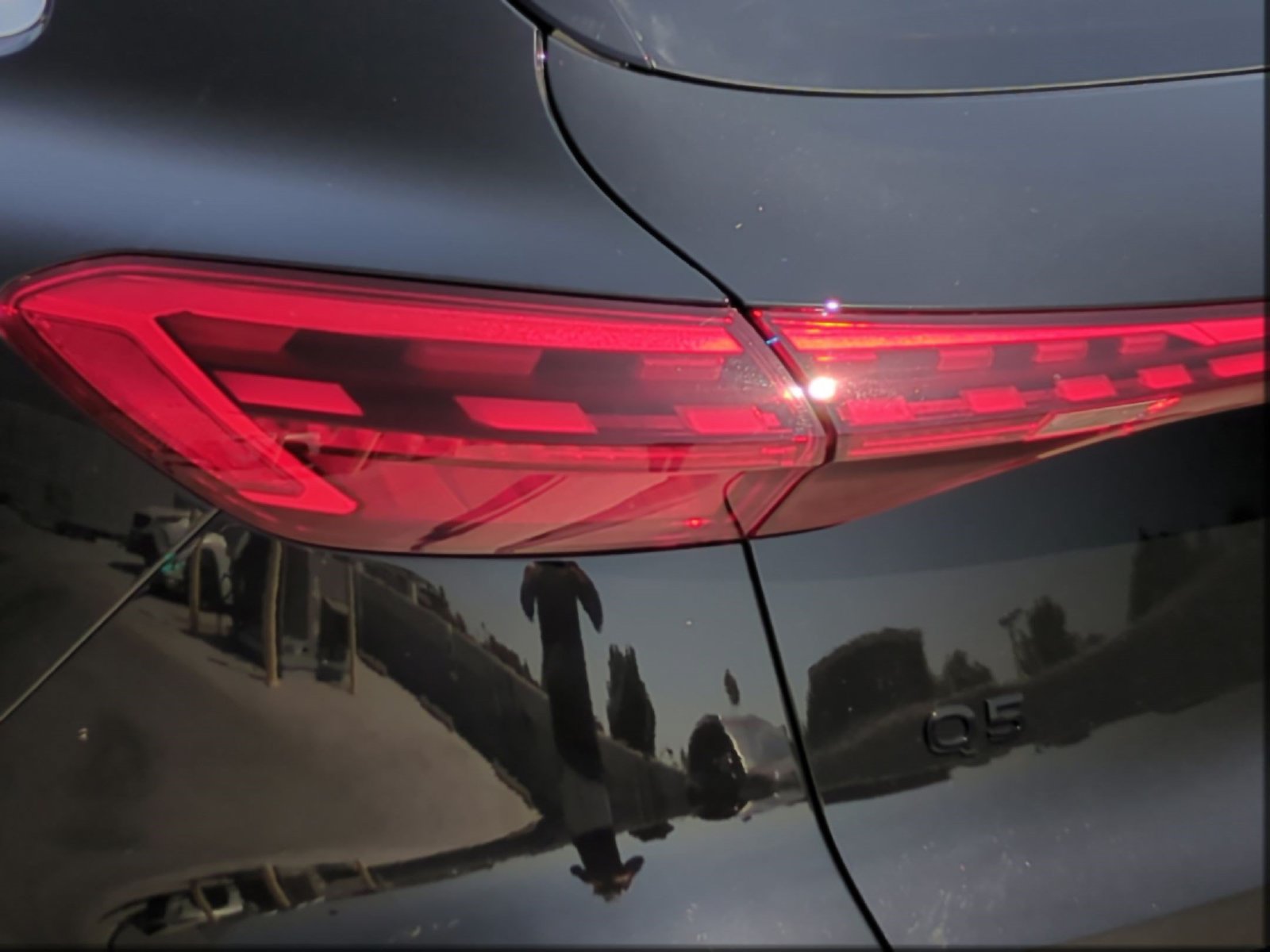 Used 2025 Audi Q5 Premium AWD/4WD image 18