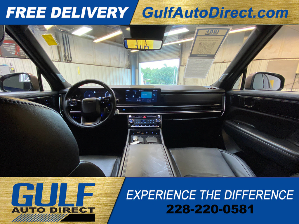 Used 2025 Hyundai Santa Fe Calligraphy AWD/4WD image 2