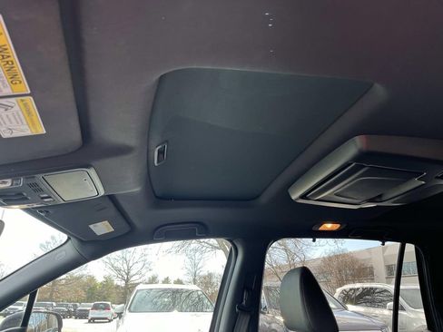 Used 2020 Honda Pilot Black Edition image 24