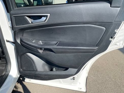Used 2024 Ford Edge SEL AWD/4WD image 33