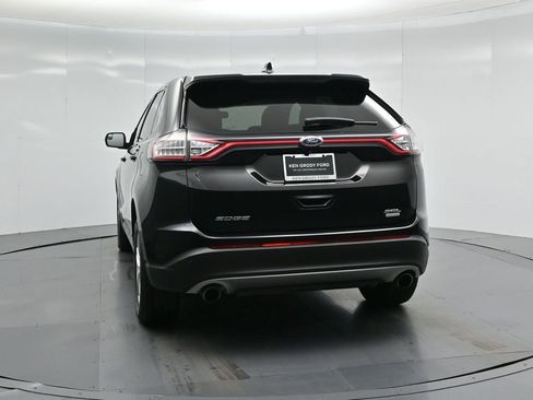 Used 2016 Ford Edge SEL image 25