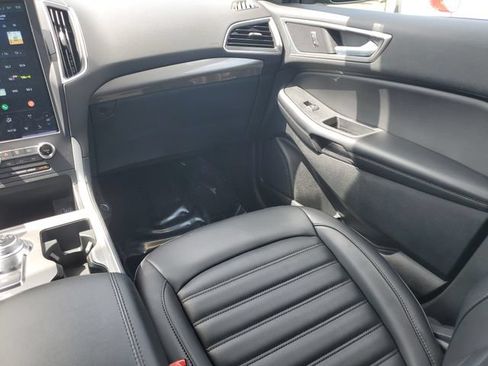 Certified 2024 Ford Edge SEL w/ Convenience Package AWD/4WD image 23