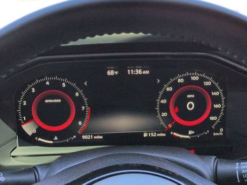 Used 2025 Nissan Z Sport w/ Floor Mat Package image 24