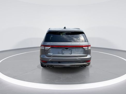 Used 2025 Lincoln Aviator Reserve w/ Equipment Group 201A AWD/4WD image 7