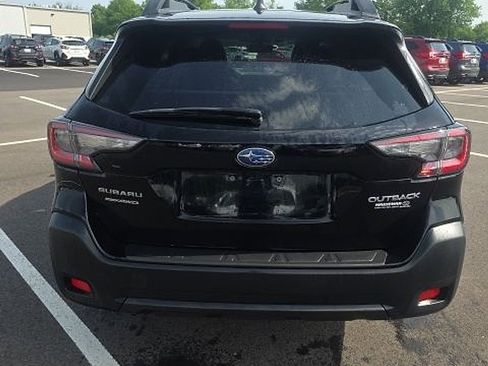 Certified 2024 Subaru Outback Premium w/ Popular Package #1A AWD/4WD image 3
