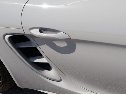 Certified 2024 Porsche 718 Boxster S image 18