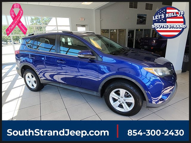 Used 2014 Toyota RAV4 XLE AWD/4WD image 1