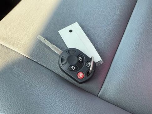 Used 2018 Ford Transit 350 XL image 28