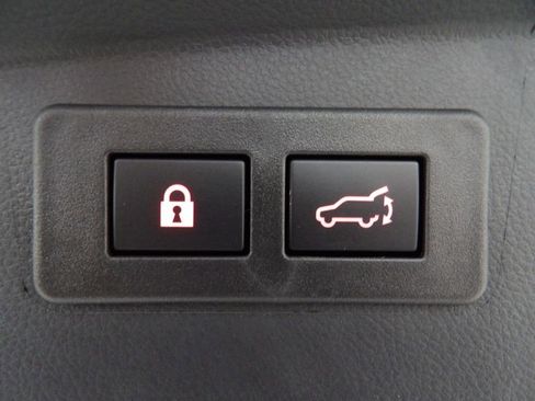 Used 2025 Subaru Outback Limited image 28