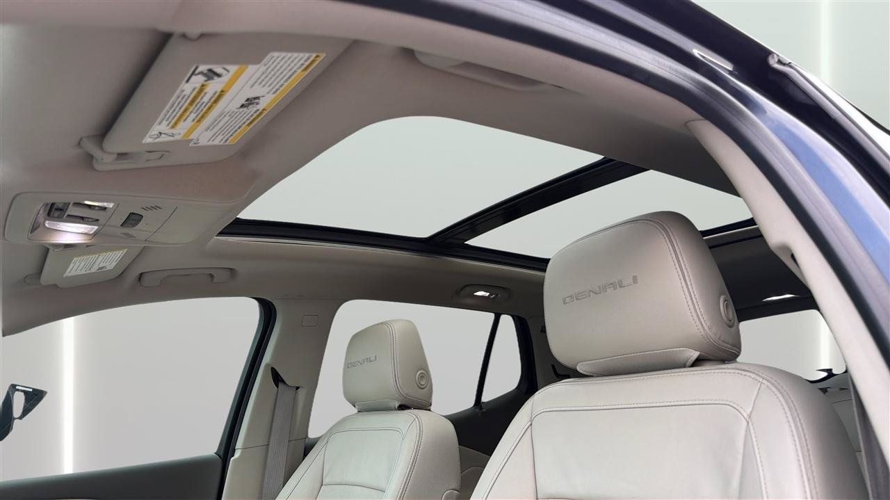 Used 2019 GMC Terrain Denali w/ Advanced Safety Package AWD/4WD image 20