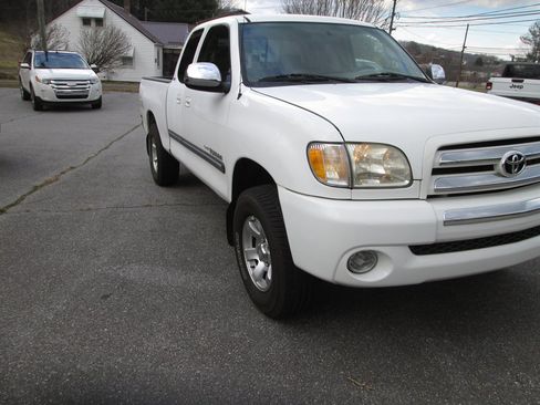 Used 2003 Toyota Tundra SR5 image 3