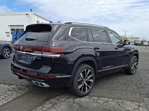 New 2026 Volkswagen Atlas SEL Premium R-Line AWD/4WD image 4