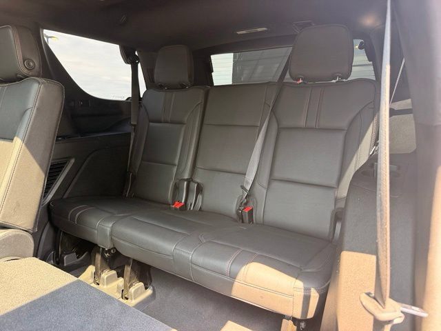 Used 2021 Chevrolet Tahoe RST RWD image 12