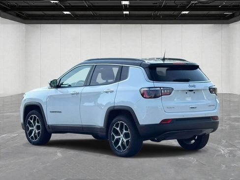 Used 2024 Jeep Compass Limited AWD/4WD image 7