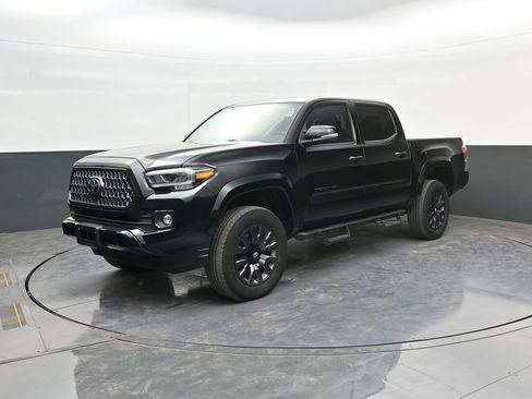 Used 2023 Toyota Tacoma Limited w/ Nightshade Package AWD/4WD image 3