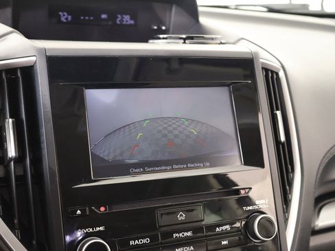 Used 2023 Subaru Forester Premium image 6