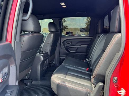 Used 2023 Nissan Titan PRO-4X w/ Pro-4x Convenience Package AWD/4WD image 10
