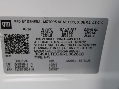 Used 2024 GMC Terrain SLE image 30