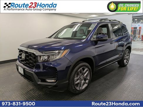 Certified 2023 Honda Passport EX-L image 1