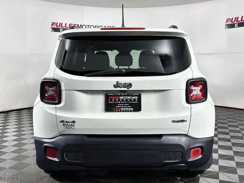 Used 2015 Jeep Renegade Latitude w/ Popular Equipment Group AWD/4WD image 6