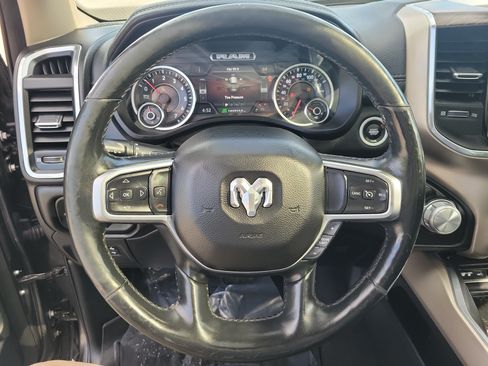 Used 2019 RAM 1500 Laramie AWD/4WD image 21
