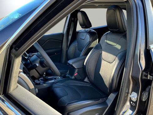 Certified 2022 Jeep Cherokee Latitude Lux w/ Sun & Sound Group image 20