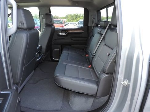 Used 2024 GMC Sierra 1500 Denali w/ Technology Package AWD/4WD image 25