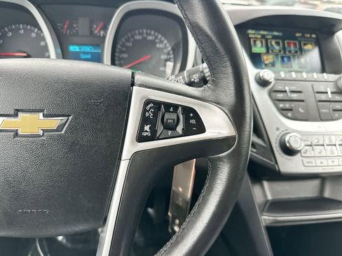 Used 2017 Chevrolet Equinox LT w/ Convenience Package image 29