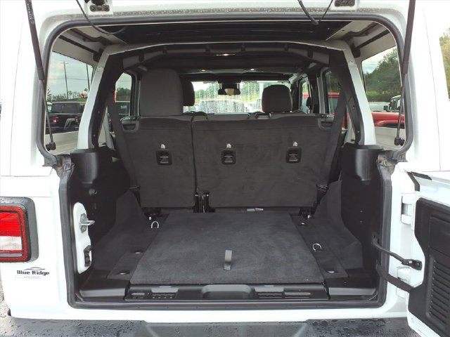 Used 2025 Jeep Wrangler Unlimited Sport AWD/4WD image 8