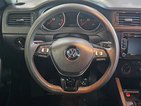 Used 2015 Volkswagen Jetta S FWD image 19