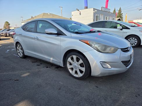 Used 2012 Hyundai Elantra Limited w/ Technology Pkg 5 image 5