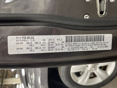 Used 2017 Jeep Patriot Latitude image 25