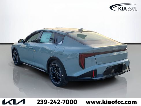New 2026 Kia K4 EX w/ GT-Line Sunroof Package FWD image 4
