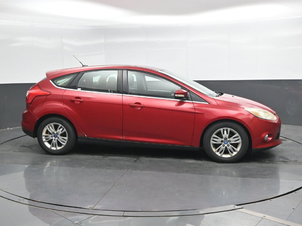 Used 2012 Ford Focus SEL FWD image 3