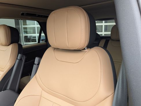 New 2026 Land Rover Range Rover Sport Autobiography AWD/4WD image 23