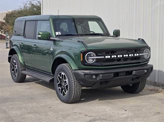 New 2025 Ford Bronco Outer Banks video 2