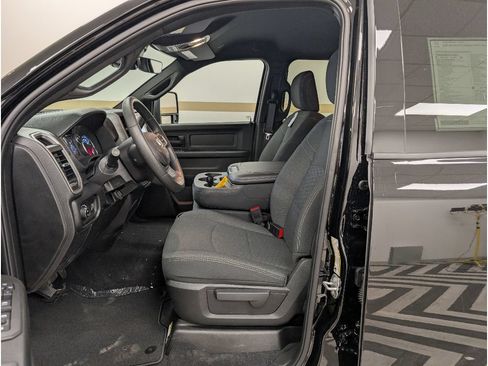 New 2026 RAM 2500 Tradesman AWD/4WD image 13