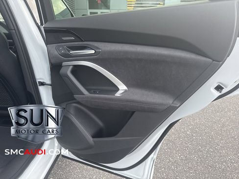 New 2025 Audi SQ5 Premium Plus image 6